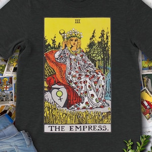 Camiseta premium con carta de tarot original de la Emperatriz Vintage dibujada a mano de Rider Waite Deck.