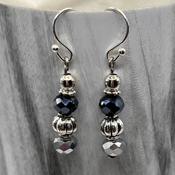 Earrings Silver and Navy Blue Beaded Boho, Dangle Earrings, Small Dangle Earrings, Beaded Earrings, Gift for Her, Hypoallergenic ear wires