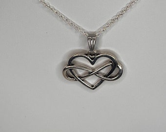 Necklace Infinity Heart Silver Charm Hypo-allergenic, Minimalist Style, Gift for Her, Women, Heart, Jewelry, Silver Plated Necklace Chain