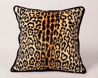 Funda de almohada de terciopelo con estampado de leopardo: decoración del hogar con estampado animal