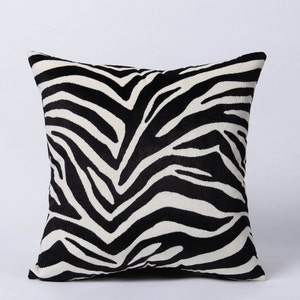 Zebra Velvet Throw Pillow Cover, Luxury Black White Woven Lumbar Pillow, Black White Zebra Velvet Cushion Covers, 18x18&#39;&#39;,20x20&#39;&#39;,22x22&#39;&#39;