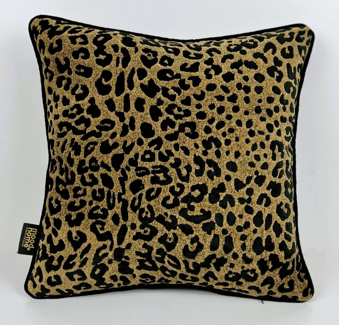 Luxury Leopard Velvet Pillow Cover, Leopard Woven Velvet Cushion Cover