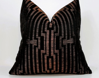 Funda de almohada geométrica tejida en cobre negro: cojín de lujo
