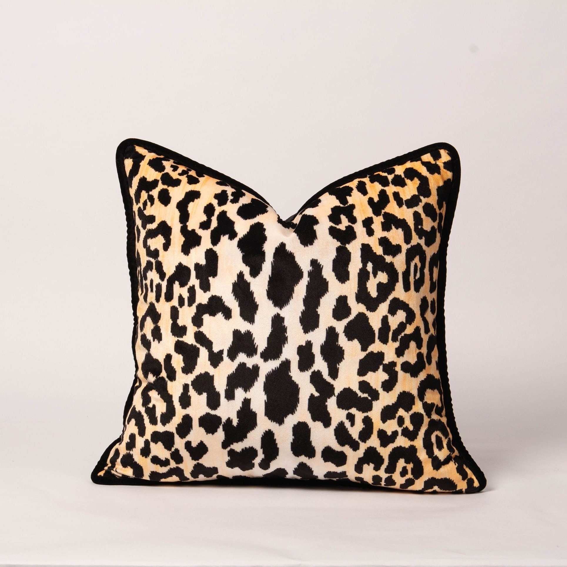 Velvet Leopard Pillow Cover Leopard Pillow Cushion Leopard - Etsy