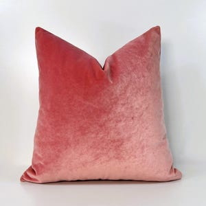 Luxury Blush Pink Velvet Throw Pillow,Pink Rose Velvet Pillow Cover,Pink Velvet Cushion Cover,Pink Lumbar Throw Pillow,12x20,18x18,All Sizes