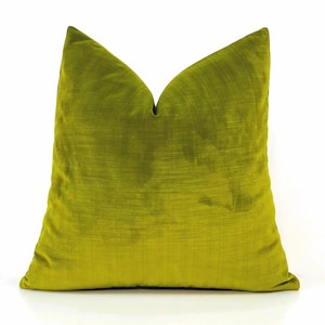 高級グリーンベルベット枕カバー：柔らかく心地よいクッション