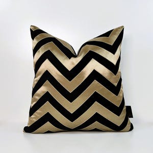 Luxury Gold Black Chevron Pillow Cover, Woven Fabric Chevron Pillows, Gold Black Chevron Pillow, Chevron Double Sided Pillow, All Sizes