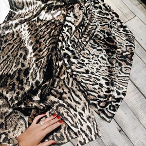 Luxury Leopard Velvet By The Yard, Digital Print Velvet fabric,Upholstery Velvet Fabric, Sofa fabric, Curtain Fabric,Not pillow