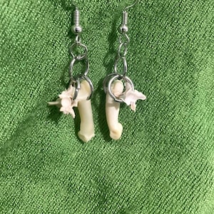 Bone earrings- fox tarsals and rattlesnake vertebrae