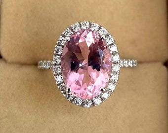 Pink Sapphire Engagement Ring, Light Pink Sapphire Ring, Vintage Oval Cut Sapphire Ring, 14k Sapphire Halo Ring, Light Pink Sapphire Jewel.