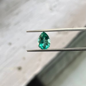 Topkwaliteit munttoermalijn, lab gemaakt gefacetteerde toermalijn, peergeslepen edelsteen, uitstekende sneden, losse edelsteen, toermalijn voor het maken van sieraden