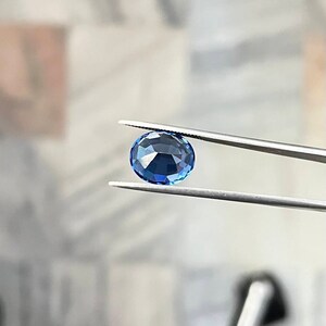 In het lab gemaakte Ceylonblauwe saffier, ovaal geslepen, gefacetteerde saffier, losse edelsteen, uitstekende fabricage, blauwe saffier voor het maken van sieraden afbeelding 5