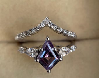 Alexandrite Engagement Ring Set , Color Change Alexandrite Ring, Antique Kite Alexandrite Wedding Ring , 14k White Gold Ring, Proposal Ring.