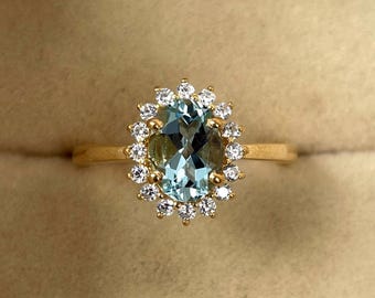 Anillo de aguamarina vintage, anillo de halo de aguamarina con corte ovalado, elegante anillo de compromiso de aguamarina, anillo solitario de aguamarina en oro de 14 k para mujer.