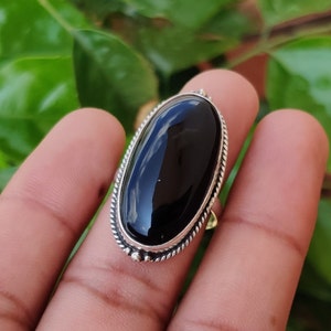 Handmade Black Onyx 925 Sterling Silver Ring: Boho Vintage Jewelry
