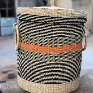 Handwoven laundry basket with lid| small laundry basket with handles| Handwoven Bedroom and Bathroom floor hamper| Big wicker storage basket