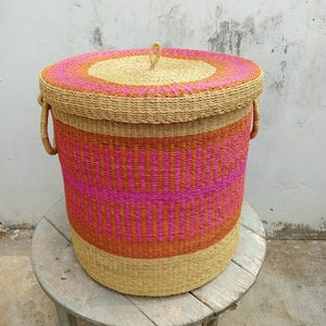Straw laundry basket| Bathroom floor hamper| short wicker storage basket| laundry wicker basket with lid| eco-friendly storage basket