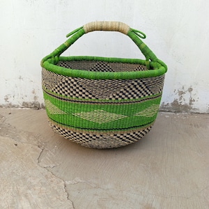 Bolga round storage basket| grocery basket| farmer market basket| storage basket with handle| harvest basket| eco-friendly organizer basket