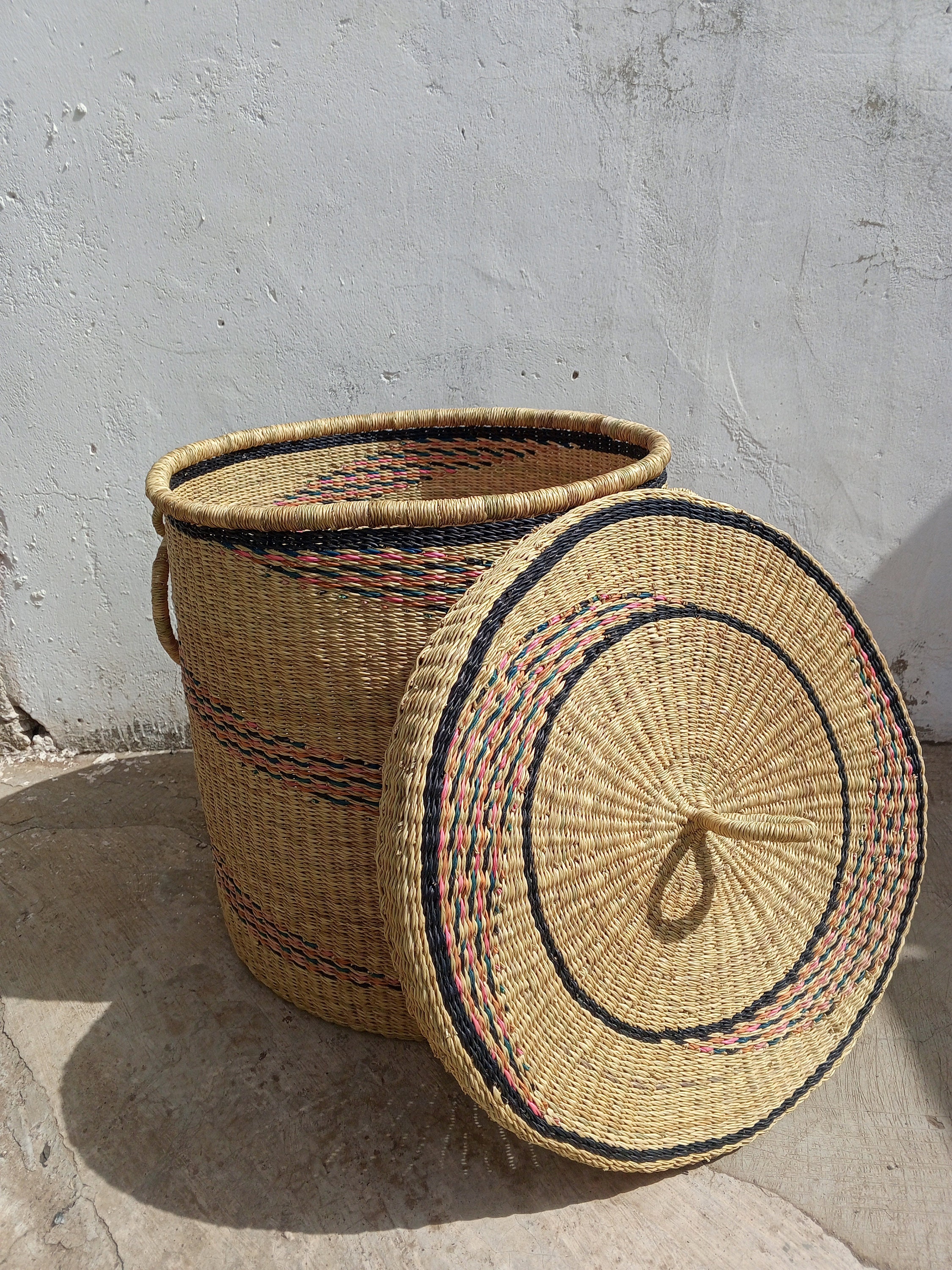 grand panier à linge avec couvercle| grand de sol couvercle | corbeille tressée bac rangement en osier| sac tissu respectueux l'environnement| la