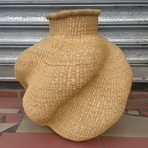 Cesta de mimbre para maceta, jarrón de flores de paja, bonita cesta decorativa ondulada, jarrón de paja natural, cesta para decoración del hogar, mini cesta Basabasa