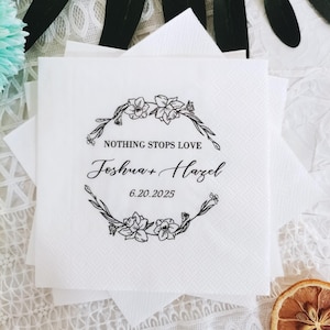 Wedding Cocktail Napkins, Engagement Party Napkins, Personalized Wedding Napkins, Custom Cocktail Napkins, Cheers Gift, Wreath Napkins