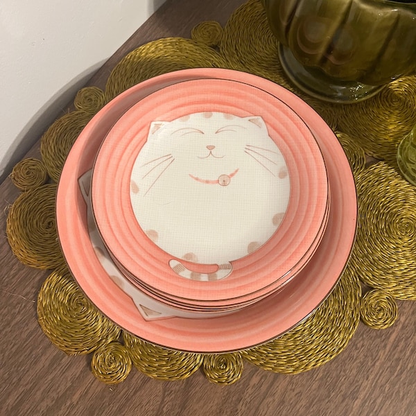 Collection vintage de vaisselle japonaise en porcelaine rose Lucky Cat