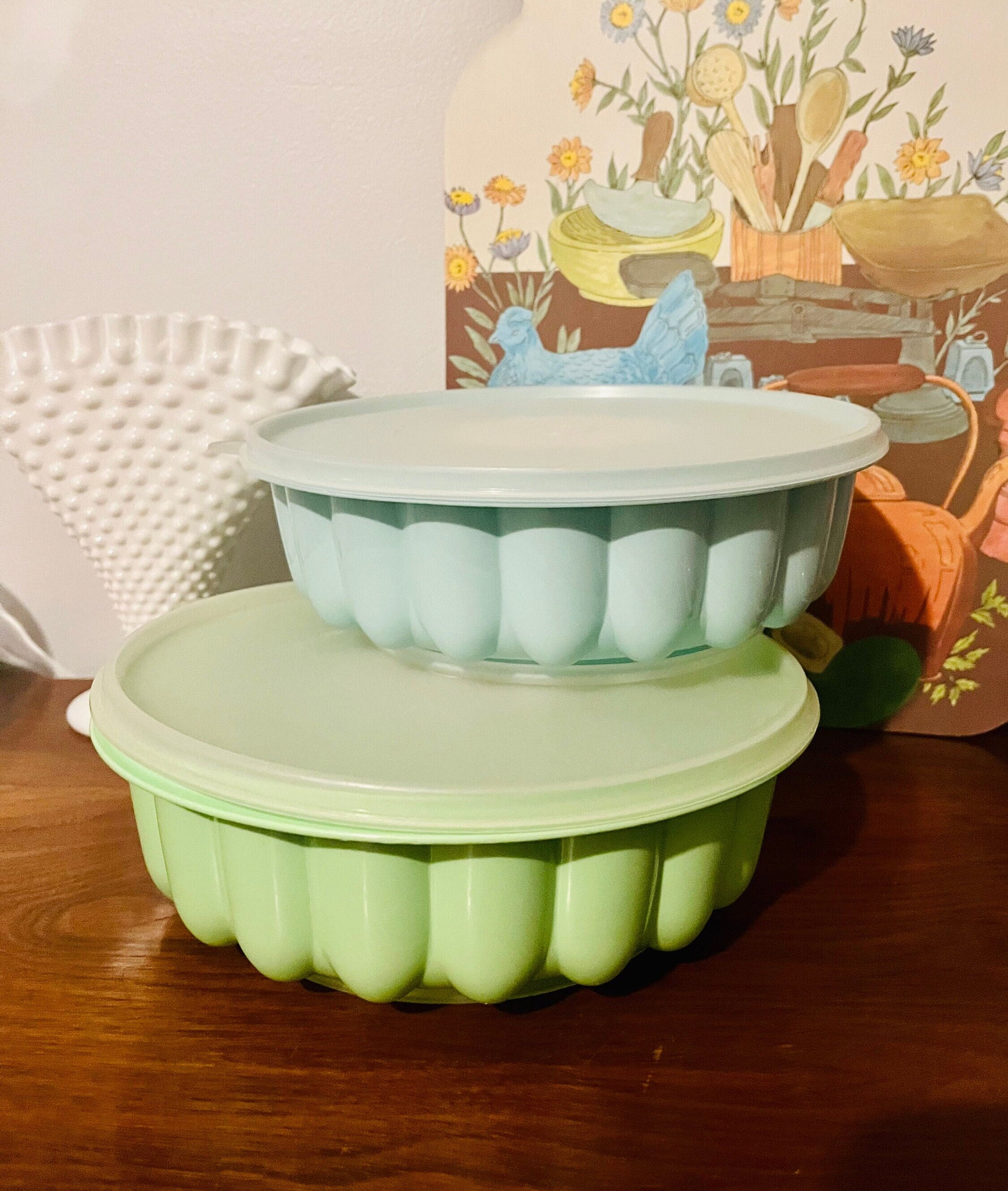 Vintage Tupperware Jello Fruit Molds With Snap on Lid, Travel Jello Molds  in Retro Blue and Green 