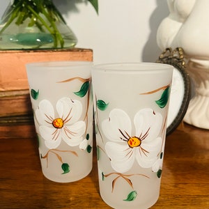 Hazel Atlas Dogwood Flower Frosted Glass Tumbler Trio