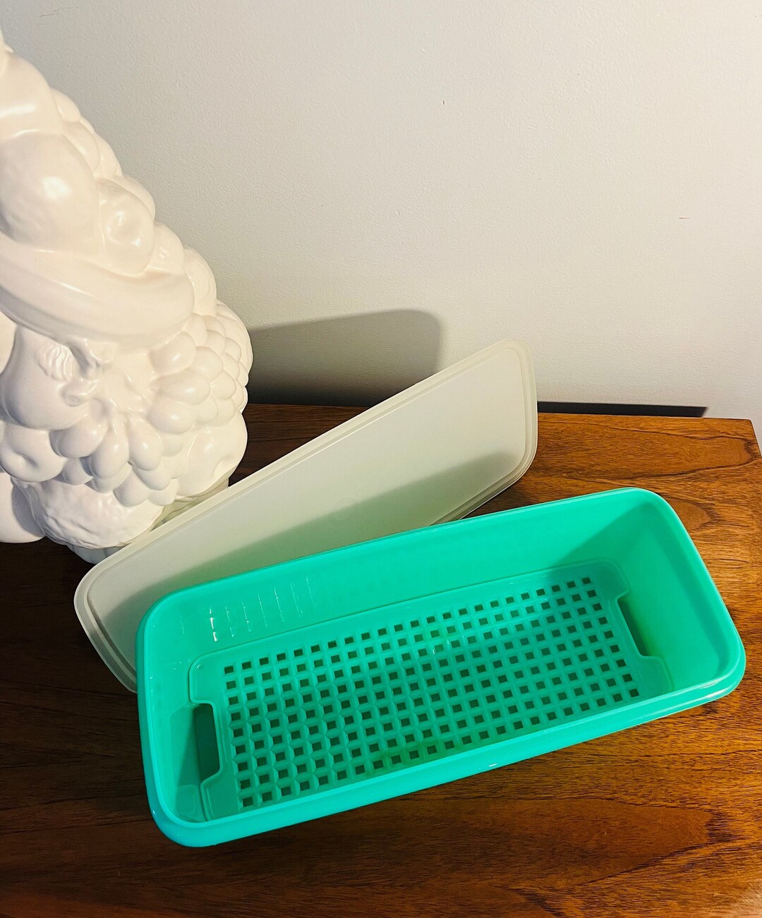 Vintage Jade Green Tupperware Celery Keeper, 3 Piece Green Vegetable