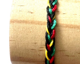 Woven bracelet/braided bracelet/Reggae bracelet/bracelet for men/black red yellow green/Rastafarian/Rastaman/One love/Handmade bracelet
