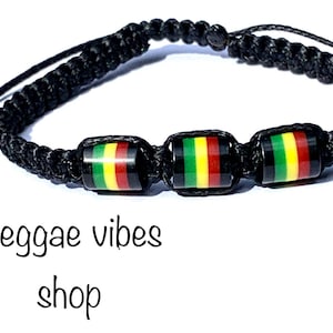 Braided bracelet/Jamaican/Ethnic/Handmade/Reggae/red yellow green colours/Rastafarian/One love bracelet/Bob Marley style/Ghana bracelet