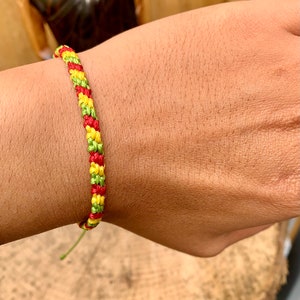 Knots bracelet/Handmade bracelet/Friendship bracelet/Reggae colours/Rastafarian/Bob Marley style/Jamaican style/African style