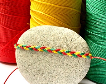 Braided bracelet/Handmade bracelet/Red yellow green/Reggae bracelet/Rasta/One love/Woven bracelet/Rastafarian/420/Bob Marley style/Rastaman
