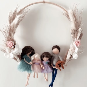 Personalized dried flower wreath decorative family loop felted door wreath