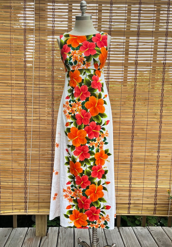 60s Hawaiian Ui Maikai Barkcloth Dress | Vintage H
