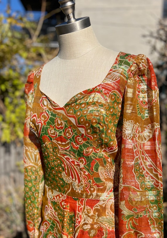 Vintage Gold Lame Paisley Maxi Dress with Sweethe… - image 4