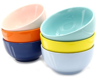 28 Ounce Porcelain Bowls, Large Cereal Bowls, Large Soup Bowls, Microwave Safe, Dishwasher Safe, Set of 6 in 6 Assorted Colors YE822.211