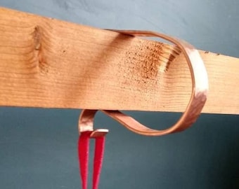 Soporte de media de manto de cobre sólido, gancho de cobre de manto, percha de media martillada, percha forjada a mano, decoración navideña, soportes de estante