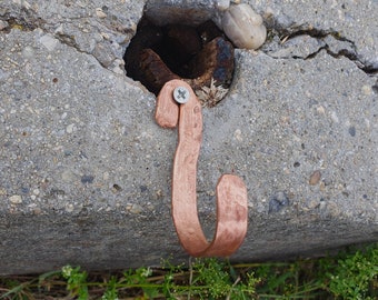 Copper hook with hammered texture, 70 mm height wall mount plant hook with a screw