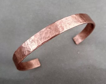 Hammered Copper Cuff, Hammered Stylish Bracelet, 7th Anniversary Gift, Polished Copper Bangle, Custom Jewelry, Personalized Handwriting