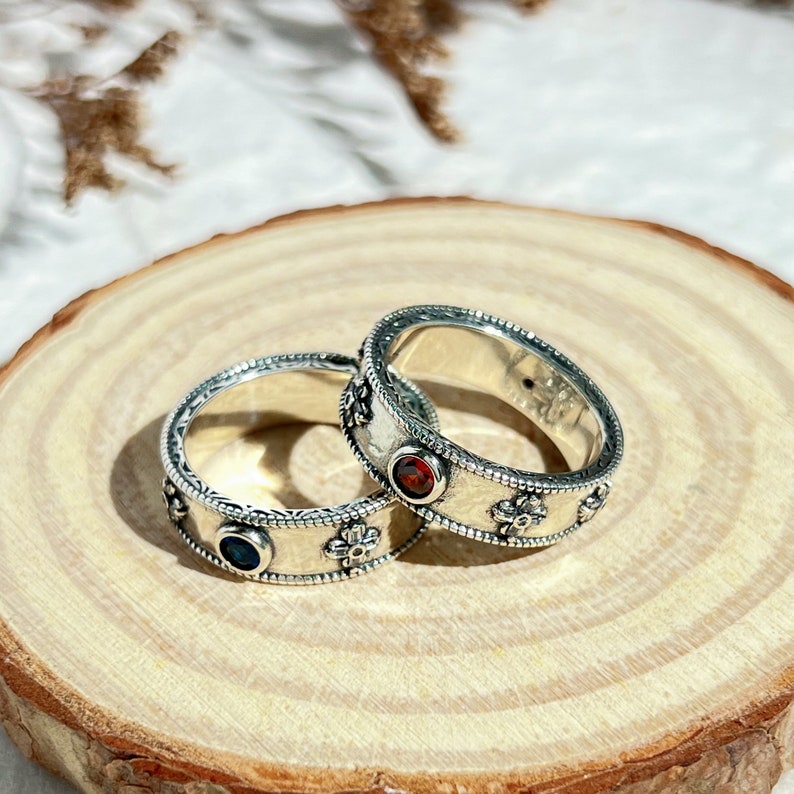 Sophie ring howls ring inlaid with shiny diamonds All-over sterling silver couple rings,Handmade sterling silver Blue&Red