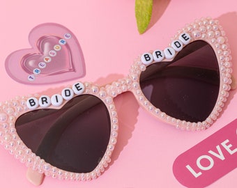 Personalized BRIDE TO BE sunglasses, white Pearl bachelorette sunglasses, heart shaped hen party favors, custom wedding bridal sunglasses