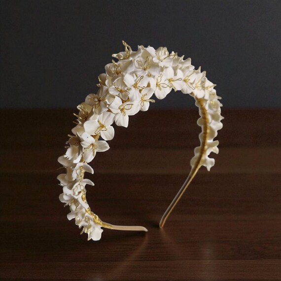 Porcelain Floral Bridal Headband: Clay Flower & Pearl  display picture 1