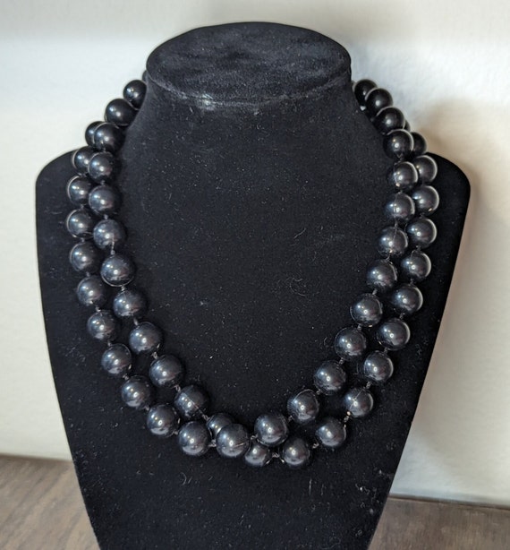 Vintage Black Plastic Bead Strand 24" No Clasp Be… - image 1