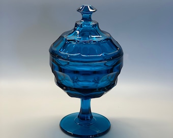 Vintage Westmoreland Blue Pedestal Candy Dish with Lid - Collectible Glassware - 7 3/4" x 4 1/4"