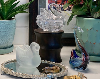 Swan Lover Gift Set of Three Lovely Vintage Glass Swans - Gift Box of Swan Figurines
