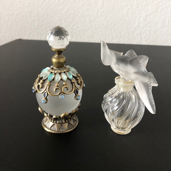 Vintage Nina Ricci L' air Du Temps Lalique Double Kissing Dove Perfume Bottle and White Satin Glass Perfume Bottle