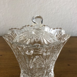 Vintage Country Flair Clear Glass Condiment Dish with Lid Etched Stars and Roses Sugar Bowl