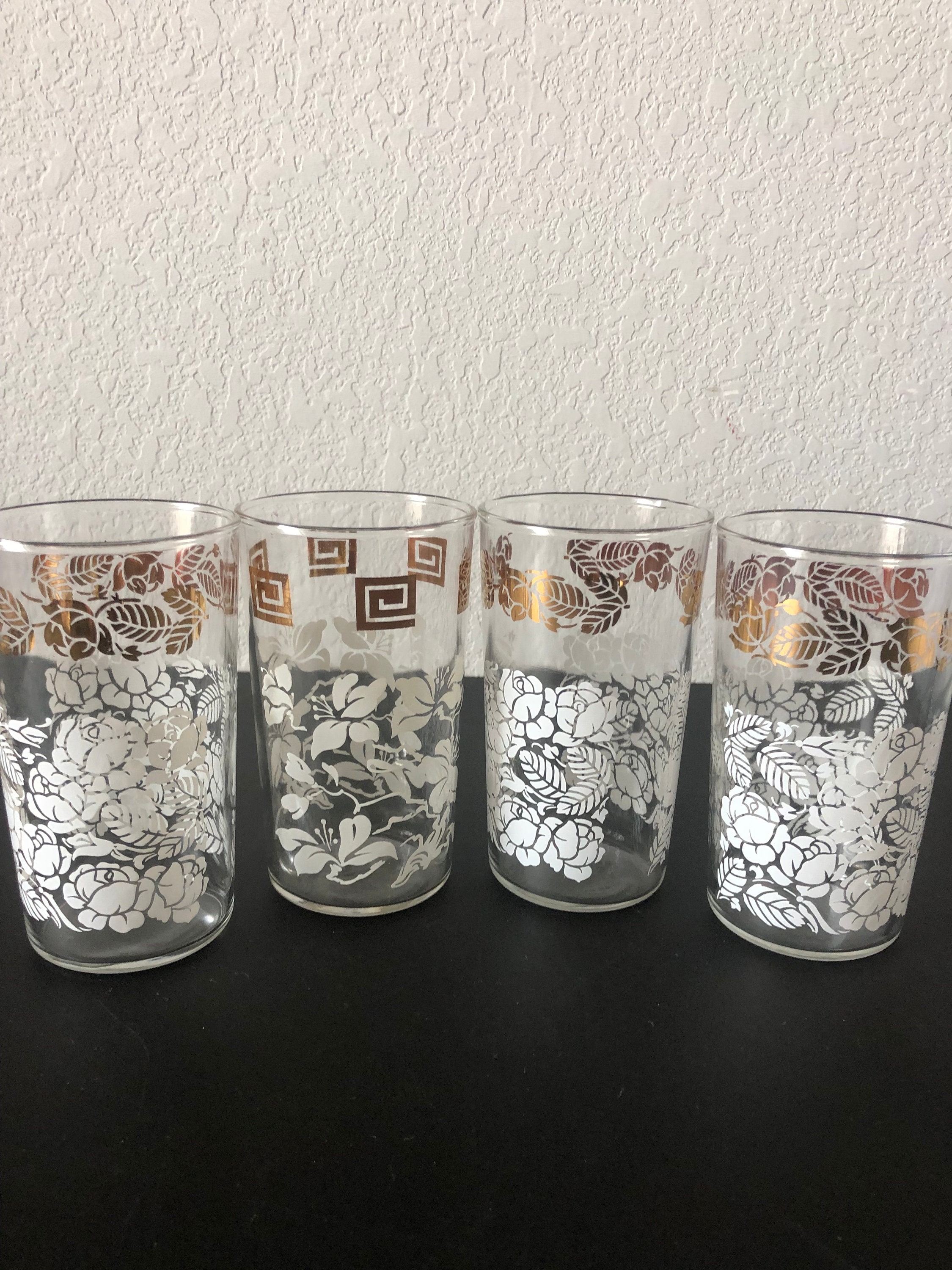 Vintage Botanist Drinking Glass Set, Luxurious Floral Embossed