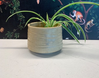 Miniature Tan Speckled Planter, Mini Flower Pot, Small Herb Planter, Mini Herb Pot, Indoor Planter, Indoor Flower Pot